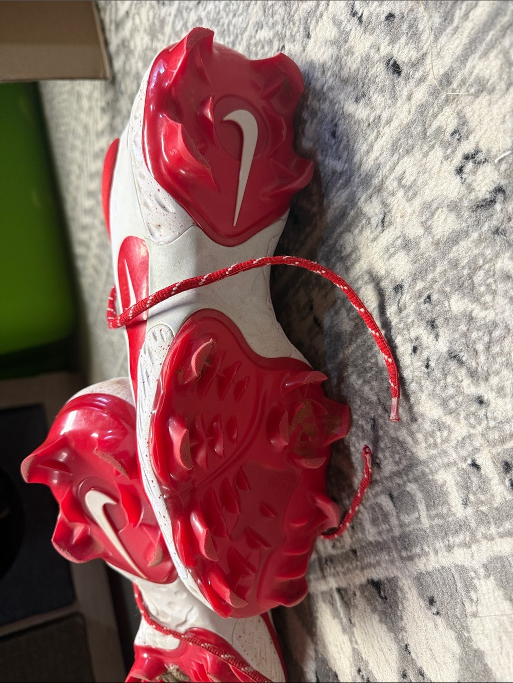Nike mens Red and White Cleats with Bold Swoosh - Picture 5 of 6